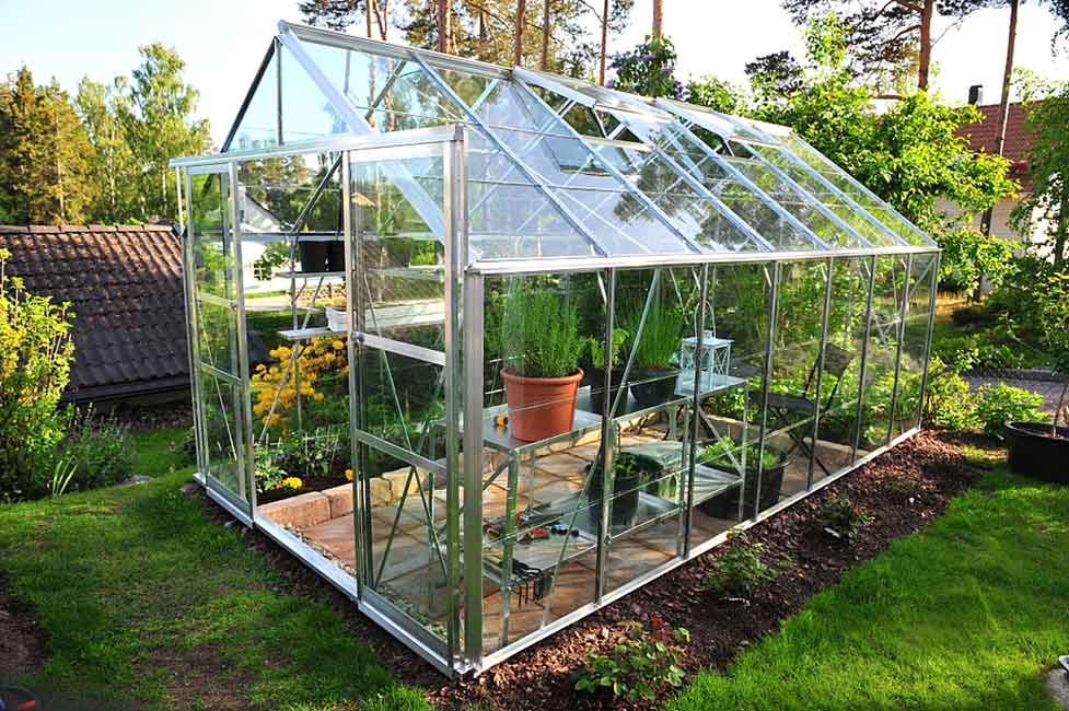 how to cut old greenhouse glass
